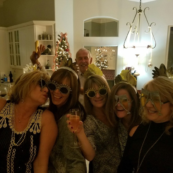 Meet your Posher, Joanie - Picture 8 of 8